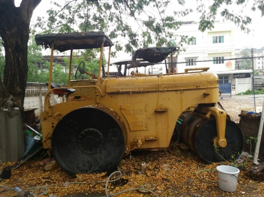 ขายรถบด SAKAI KD8 8 ตัน 3 ล้อเหล็ก เอกสารเล่มทะเบียน ราคา 250000