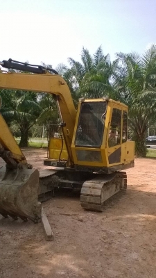 ขายรถแบคโฮ MITSUBISHI MS70-2 ราคา 380000