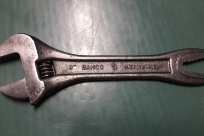 ขายประแจเลื่อนหางปลาขนาด8"BAHCO MADE IN SWEDEN.รุ่นเก่าเกิน50ปี