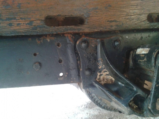 ISUZU NPR 115 ห้างแท้ ปี32 เกียร์ยาว หัวยกได้ เครื่อง 4BD1 กะบะยาว 4.3 ม.