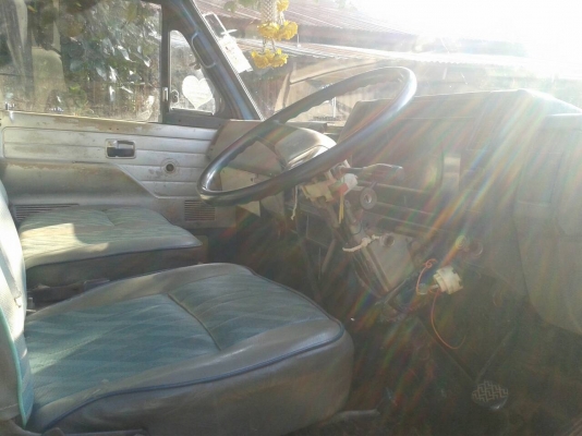 ISUZU NPR 115 ห้างแท้ ปี32 เกียร์ยาว หัวยกได้ เครื่อง 4BD1 กะบะยาว 4.3 ม.