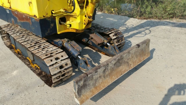 ขายด่วนรถเเม็คโคร KOMATSU PC30-1 รถนอกนำเข้ายังไม่เคยใช้งานเมืองไทยเลย