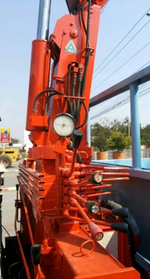 หกล้อ ฮีโน่ FD1jj 240แรง เครน UNIC 3 ตัน ท้องวี 4ปอก 3ชัก กะบะเหล็กยาว 5.20ม สภาพดีสวยเดิมๆ เล่มทะเบียนพร้อมโอน