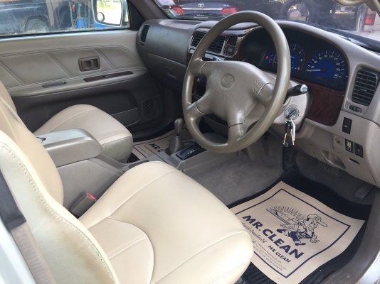 ขาย TOYOTA - SPORT CRUISER 4WD 3,000cc. At.