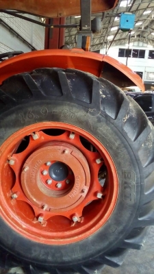 ขายด่วนรถไถคูโบต้า70แรง+ดันดิน