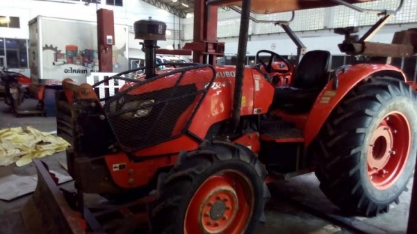 ขายด่วนรถไถคูโบต้า70แรง+ดันดิน