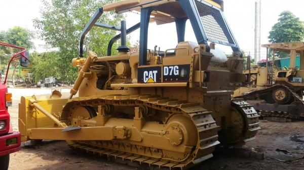 แท็กเตอร์ยี่ห้อ CAT  รุ่น D7G  เครืองไดเร็ก เกียร์ทอร์ค  ทะเบียนพร้อม