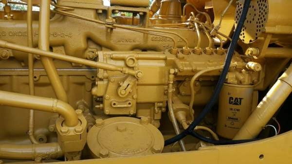 แท็กเตอร์ยี่ห้อ CAT  รุ่น D7G  เครืองไดเร็ก เกียร์ทอร์ค  ทะเบียนพร้อม