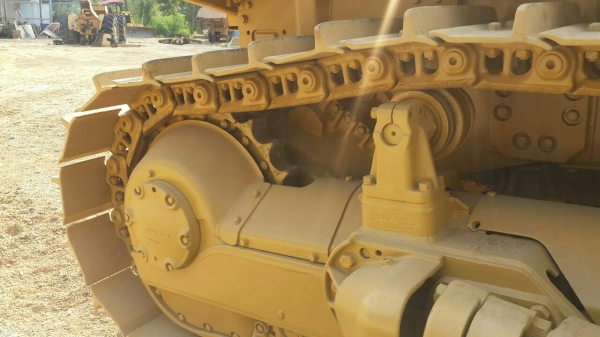 แท็กเตอร์ยี่ห้อ CAT  รุ่น D7G  เครืองไดเร็ก เกียร์ทอร์ค  ทะเบียนพร้อม