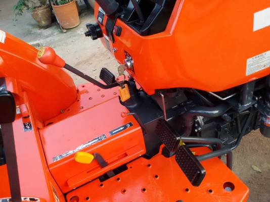 ปัญญาแทรคเตอร์..จัดมาให้ครับ ด่วน!!!คูโบต้า L3408 ตัวเปล่า เล่มทะเบียนพร้อม