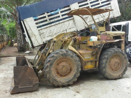 รถตัก CATERPILLAR ใช้งานได้ปกติ รถตัก CATERPILLAR ใช้งานได้ปกติ
