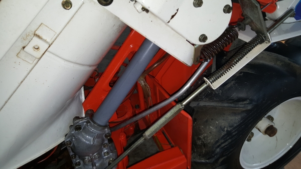 รถเกี่ยวข้าวดินตาม แบบมัด