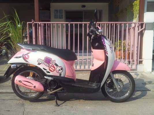 ขาย scoopy ปี55 20000 เดิมๆ เอกสารพร้อม 0863766514 ขาย scoopy ปี55 20000 เดิมๆ เอกสารพร้อม 0863766514