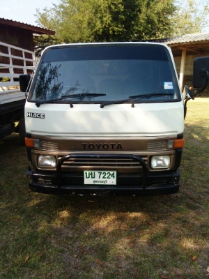 รถบรรทุก 4 ล้อ 4WD Toyota (LH80) รถบรรทุก 4 ล้อ 4WD Toyota (LH80)