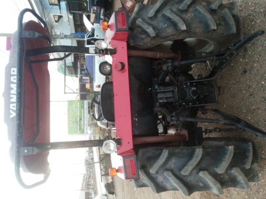 รถแทรกเตอร์ ยันม่าร์ 45 แรงม้า รถแทรกเตอร์ ยันม่าร์ 45 แรงม้า