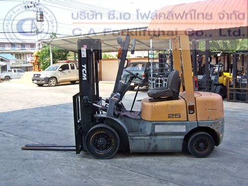 ขาย รถโฟล์คลิฟท์ TCM รุ่น FD25Z5