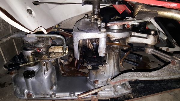 รถเกี่ยวข้าวดินตาม แบบมัด รหัสสินค้า W- 7