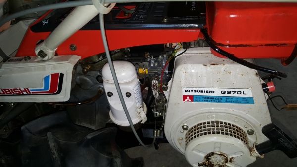 รถเกี่ยวข้าวดินตาม แบบมัด รหัสสินค้า W- 7