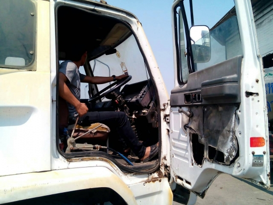 หกล้อ อีซูชุ FTR 165 ดั้ม สภาพดีเดิมๆ รถห้างแท้ เครืองดี ช่วงล่างใหญ่ ยาง900 พร้อมใช้ ทะเบียนพร้อมโอน