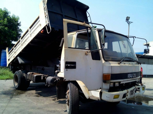 หกล้อ อีซูชุ FTR 165 ดั้ม สภาพดีเดิมๆ รถห้างแท้ เครืองดี ช่วงล่างใหญ่ ยาง900 พร้อมใช้ ทะเบียนพร้อมโอน