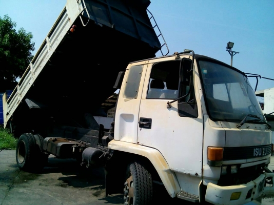 หกล้อ อีซูชุ FTR 165 ดั้ม สภาพดีเดิมๆ รถห้างแท้ เครืองดี ช่วงล่างใหญ่ ยาง900 พร้อมใช้ ทะเบียนพร้อมโอน