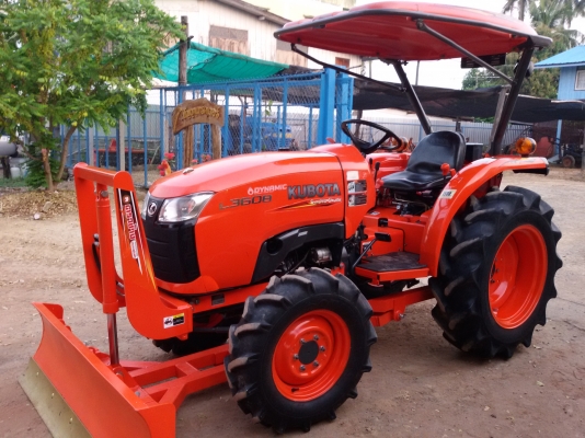 ปัญญาแทรคเตอร์..จัดมาให้ครับ ด่วน!!!คูโบต้า L3608 พร้อมใบมีดคานล่างFD163 จัดส่ง อ.คลองลาน จ.กำแพงเพชร