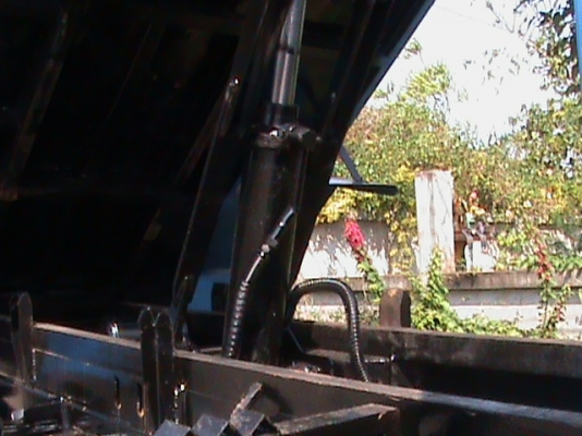 ขาย 6ล้อดัมพ์  isuzu deca 195 แรงม้า สภาพนางฟ้า