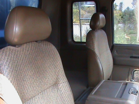 ขาย 6ล้อดัมพ์  isuzu deca 195 แรงม้า สภาพนางฟ้า