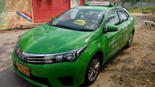 ขายดาวน์ Toyota New altis 2015 ถูกๆครับรถบ้านแท้ๆไม่เคยมีอุบัติเหตุวิ่งน้อยครับ ขายดาวน์ Toyota New altis 2015 ถูกๆครับรถบ้านแท้ๆไม่เคยมีอุบัติเหตุวิ่งน้อยครับ