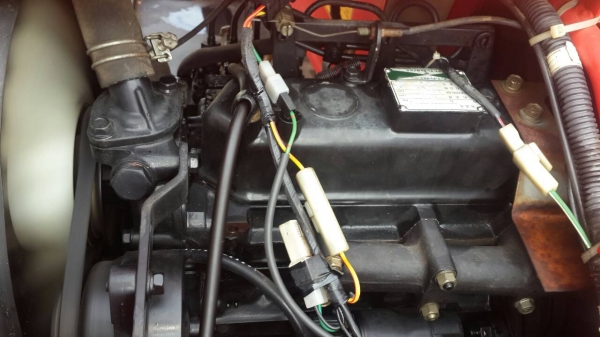 ขายรถเกี่ยวข้าวยันม่า ขนาด15แรง ดีเซล3สูบ เกียร์ออร์โต้ตามสภาพเก่านอก พร้อมใช้ ประหยัดเวลาแรงงาน ราคา58000บาท พร้อมส่งทั่วประเทศ