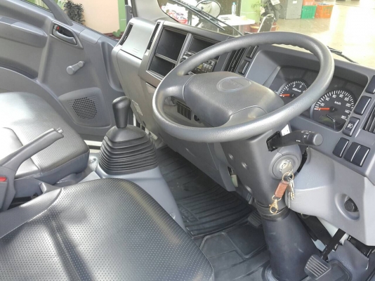 ขายISUZU NMR130 ตู้แห้ง ไมล์1หมื่นโล