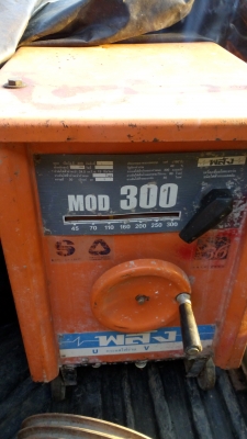 ขาย !! ตู้เชื่อมพลัง300a.รุ่นใหม่ สภาพดี พร้อมใช้งาน