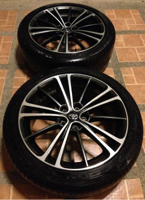 ล้อแท้ติดรถ TOYOTA FT86 ขอบ 17 พร้อมยาง 215 45 17 ปี12 จำนวน 2 วง ราคาไม่แพง