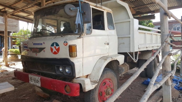 ขาย 6 ล้อดั้ม HINO KR300 เครื่อง EH100 150 แรงม้า คัสซีสวยตลอดเส้น เฟืองท้ายใหญ่ พวงมาลัยพาวเวอร์ ทะเบียนพร้อมโอนครับ ขาย 6 ล้อดั้ม HINO KR300 เครื่อง EH100 150 แรงม้า คัสซีสวยตลอดเส้น เฟืองท้ายใหญ่ พวงมาลัยพาวเวอร์ ทะเบียนพร้อมโอนครับ