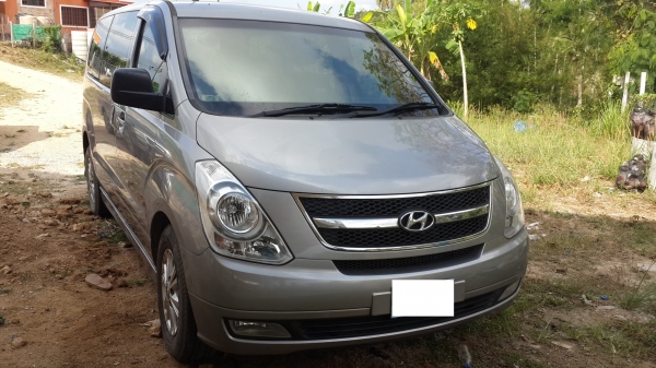 ขาย Hyundai H1 เกียร์ธรรมดา เจ้าของขายเอง