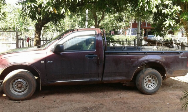 ขาย กระบะตอนเดียว ISUZU DMAX 2.5 ปี 46 เครื่องดี คัสซีสวย ทะเบียนพร้อมโอน