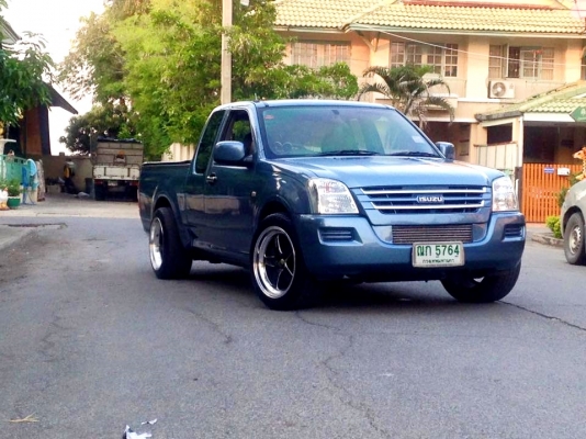 ขาย/แลก/เทิร์น Dmax ปี2003 1J GTE แก๊สหัวฉีด เกียร์ออโต้ ขาย/แลก/เทิร์น Dmax ปี2003 1J GTE แก๊สหัวฉีด เกียร์ออโต้