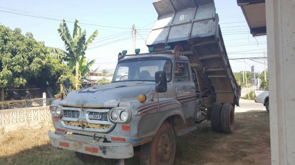 ขาย 6 ล้อ หัวยาวดั้ม ไม่มีทะเบียน เครื่อง EH700 168 แรงม้า คัสซีสวยตลอดเส้น เฟืองท้ายจัมโบ้ พวงมาลัยพาวเวอร์ ขาย 6 ล้อ หัวยาวดั้ม ไม่มีทะเบียน เครื่อง EH700 168 แรงม้า คัสซีสวยตลอดเส้น เฟืองท้ายจัมโบ้ พวงมาลัยพาวเวอร์