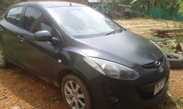 ขายมาสด้าสอง