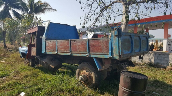 ขายตามสภาพ 6 ล้อ หัวยาวดั้ม ไม่มีทะเบียน เครื่อง EH100 150 แรงม้า เฟืองท้ายใหญ่จัมโบ้ คัสซีสวยตลอดเส้น ชุดดั้มอยู่ครบ ขายตามสภาพ 6 ล้อ หัวยาวดั้ม ไม่มีทะเบียน เครื่อง EH100 150 แรงม้า เฟืองท้ายใหญ่จัมโบ้ คัสซีสวยตลอดเส้น ชุดดั้มอยู่ครบ