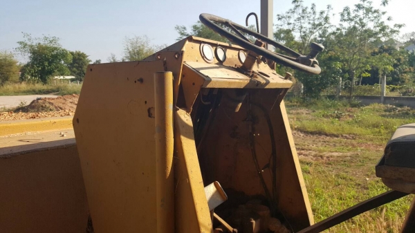 ขาย รถบดสั่นสะเทือน 2 เพลา เอกสารใบซื้อขาย เครื่องดี ราคาต่อรองได้ครับ