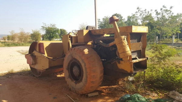 ขาย รถบดสั่นสะเทือน 2 เพลา เอกสารใบซื้อขาย เครื่องดี ราคาต่อรองได้ครับ