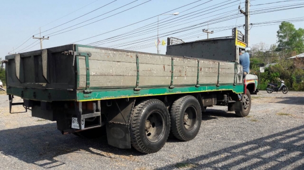 ขาย 10 ล้อหัวยาว เพลาเดียว คัสซีสวยจัดตลอดเส้น เครื่อง HO7C 180 แรงม้า เกียร์ร็อคกี้เสื้อลาย เฟืองท้าย FUSO เบรคลมดัน พวงมาลัยพาวเวอร์ ทะเบียนเต็มพร้อมโอน ขาย 10 ล้อหัวยาว เพลาเดียว คัสซีสวยจัดตลอดเส้น เครื่อง HO7C 180 แรงม้า เกียร์ร็อคกี้เสื้อลาย เฟืองท้าย FUSO เบรคลมดัน พวงมาลัยพาวเวอร์ ทะเบียนเต็มพร้อมโอน