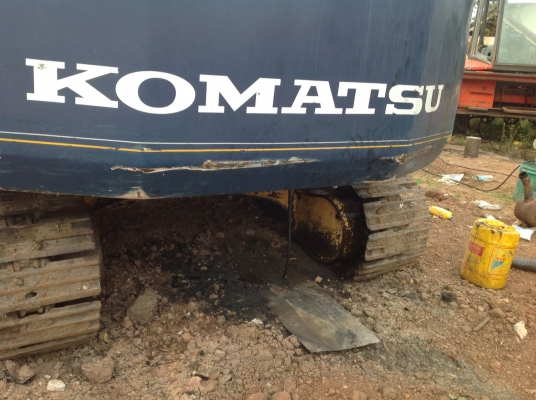 ขายรถแบคโฮโคมัทสุ pc120-5