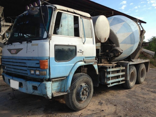 10ล้อ2เพลา HINO ZM 260HP รถโม่ปูน โม่โซ่6คิว **ขาย รถบรรทุกโม่ปูน 10ล้อ HINO ZM-260แรง 2เพลา โม่โซ่6คิว สภาพเดิม โม่ใช้งานปกติ พร้อมใช้งาน HINO ZM303 EK100-260แรง เครื่องเดิม เกียร์เดิม เครื่อง ดี แน่น แรงดีครับ เกียร์ดี ไม่หลุด ช่วง