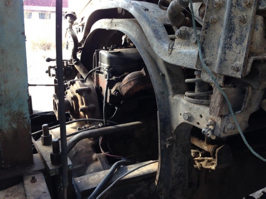 10ล้อ2เพลา HINO ZM 260HP รถโม่ปูน โม่โซ่6คิว **ขาย รถบรรทุกโม่ปูน 10ล้อ HINO ZM-260แรง 2เพลา โม่โซ่6คิว สภาพเดิม โม่ใช้งานปกติ พร้อมใช้งาน HINO ZM303 EK100-260แรง เครื่องเดิม เกียร์เดิม เครื่อง ดี แน่น แรงดีครับ เกียร์ดี ไม่หลุด ช่วง