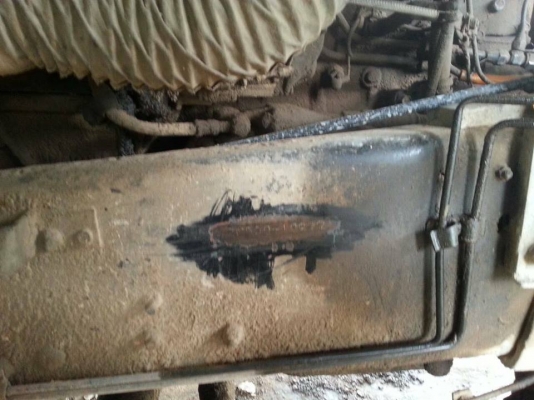 10ล้อ2เพลา HINO ZM 260HP รถโม่ปูน โม่โซ่6คิว **ขาย รถบรรทุกโม่ปูน 10ล้อ HINO ZM-260แรง 2เพลา โม่โซ่6คิว สภาพเดิม โม่ใช้งานปกติ พร้อมใช้งาน HINO ZM303 EK100-260แรง เครื่องเดิม เกียร์เดิม เครื่อง ดี แน่น แรงดีครับ เกียร์ดี ไม่หลุด ช่วง