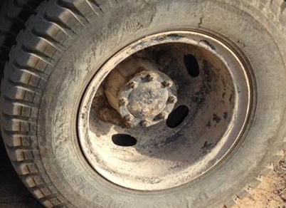 10ล้อ2เพลา HINO ZM 260HP รถโม่ปูน โม่โซ่6คิว **ขาย รถบรรทุกโม่ปูน 10ล้อ HINO ZM-260แรง 2เพลา โม่โซ่6คิว สภาพเดิม โม่ใช้งานปกติ พร้อมใช้งาน HINO ZM303 EK100-260แรง เครื่องเดิม เกียร์เดิม เครื่อง ดี แน่น แรงดีครับ เกียร์ดี ไม่หลุด ช่วง