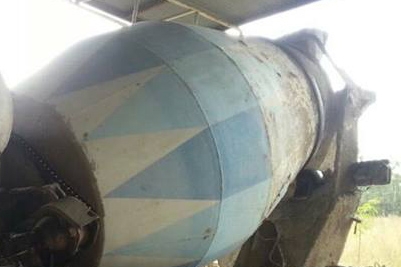 10ล้อ2เพลา HINO ZM 260HP รถโม่ปูน โม่โซ่6คิว **ขาย รถบรรทุกโม่ปูน 10ล้อ HINO ZM-260แรง 2เพลา โม่โซ่6คิว สภาพเดิม โม่ใช้งานปกติ พร้อมใช้งาน HINO ZM303 EK100-260แรง เครื่องเดิม เกียร์เดิม เครื่อง ดี แน่น แรงดีครับ เกียร์ดี ไม่หลุด ช่วง