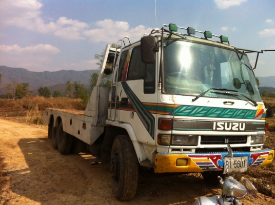 สิบล้อราคาประหยัดขึ้นรถเกี่ยวแมคโคเครื่อง175แรงทิฟฟี่เพาเวอร์ 450000